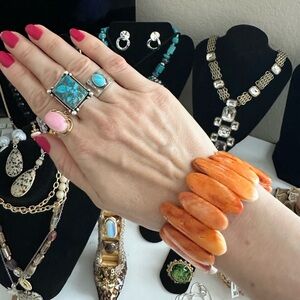 Spiny Oyster Natural shell oval beads stretch bracelet Handmade